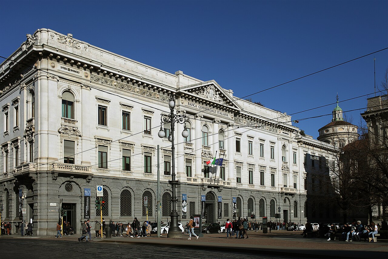 Gallerie d'Italia – Milano by Salvatore Garau