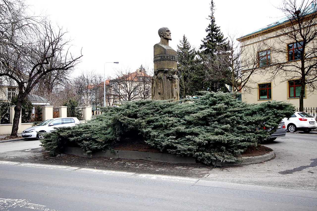 Monument to Karel Bendl in Bubeneč by Stanislav Sucharda