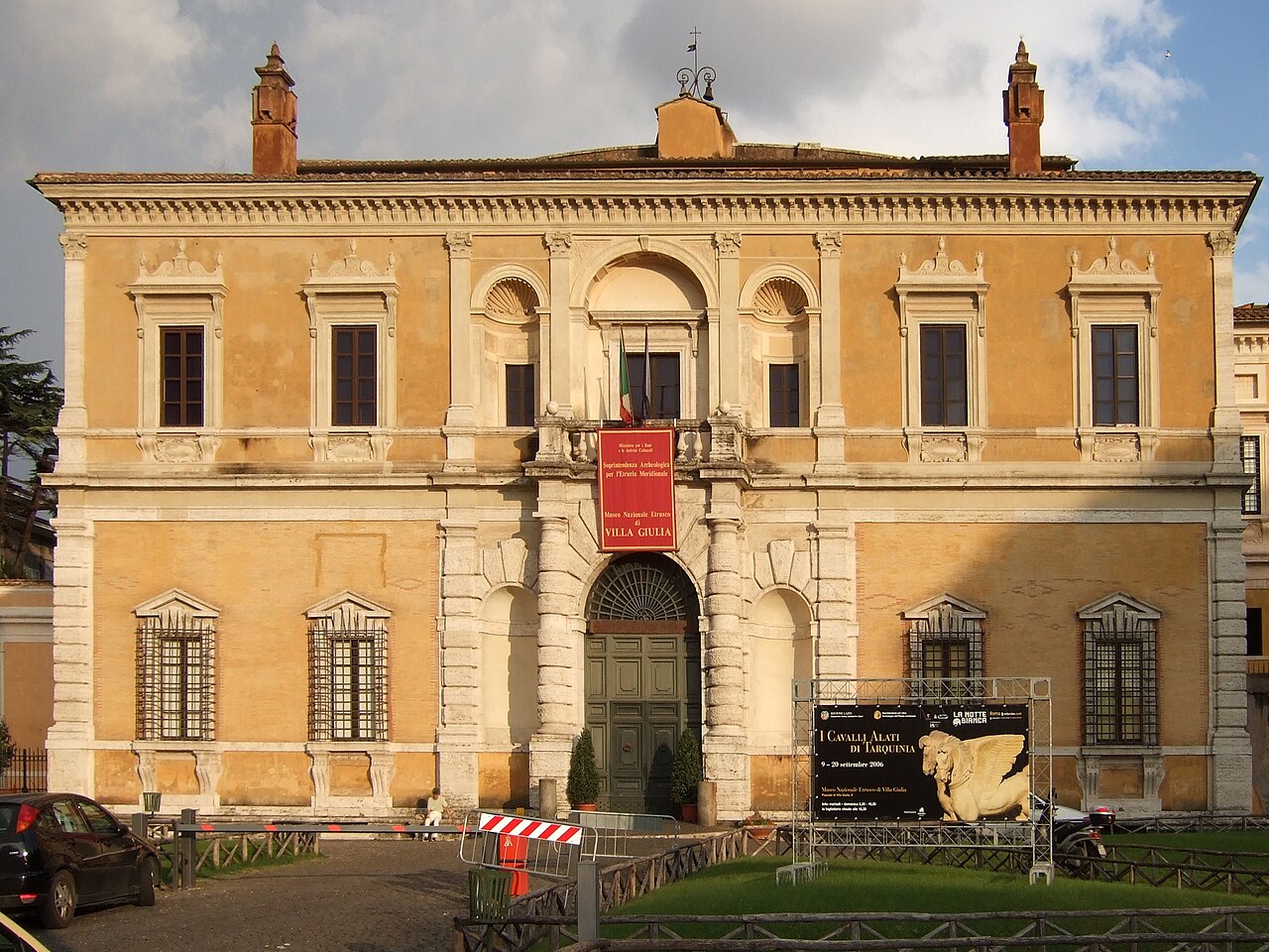 Villa Giulia by Taddeo Zuccari
