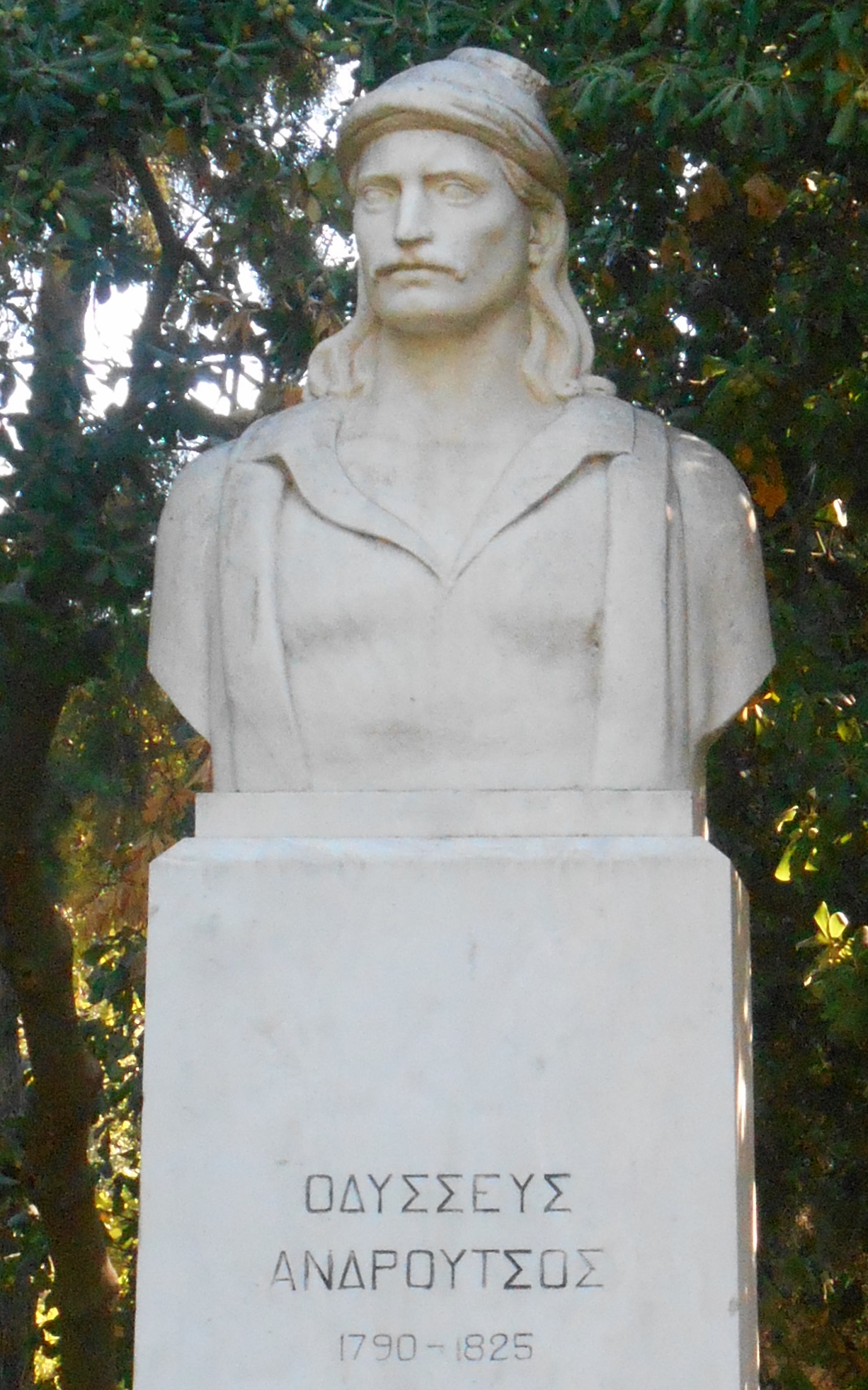 Bust of Odysseas Androutsos by Thanasis Apartis