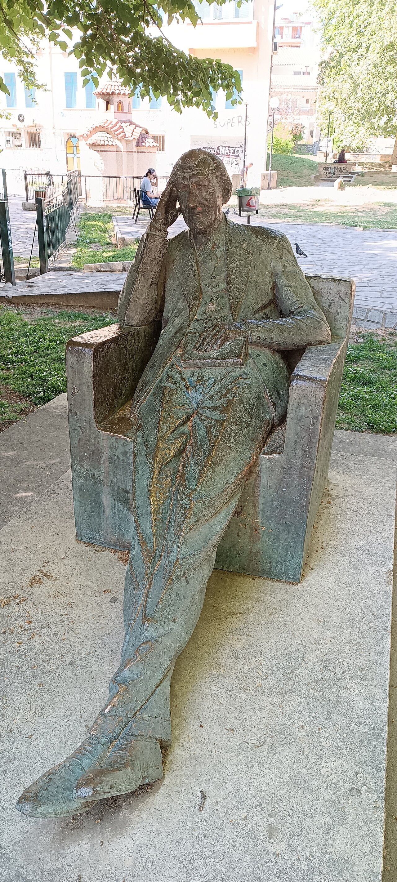 Statue of Giorgos Kaftantzis, Serres by Thodoros Papayiannis