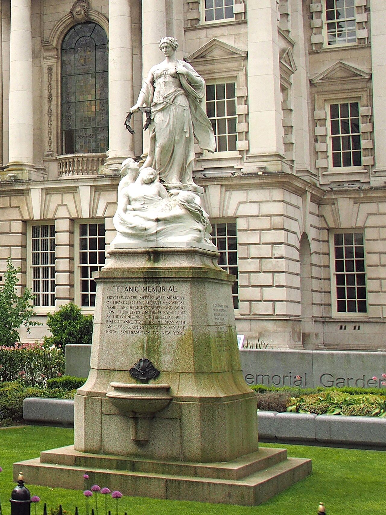 Titanic Memorial by Thomas Brock