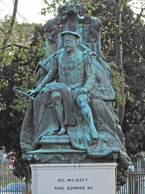 Statue of Edward VII by William Robert Colton